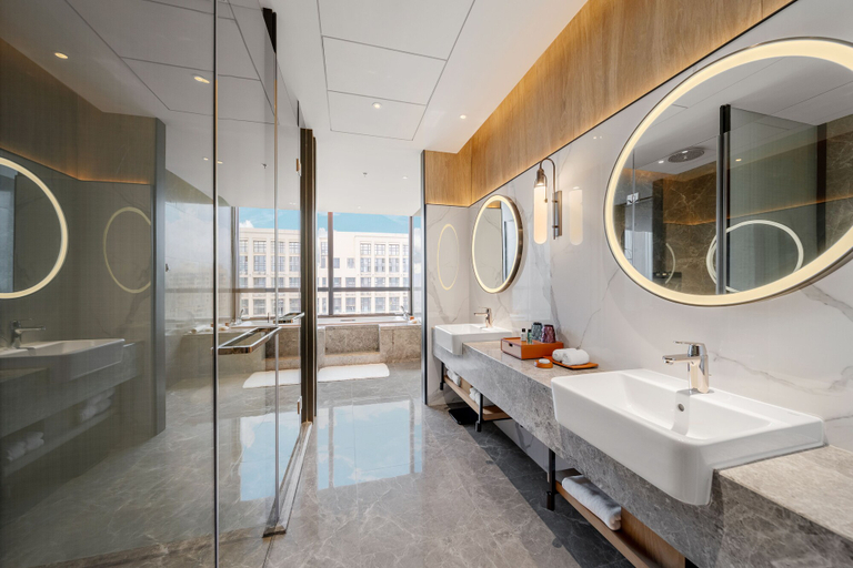 Bathroom 5, Sheraton Fuqing Hotel, Fuzhou