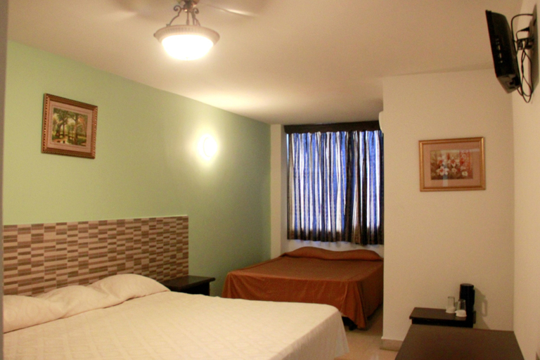 Bedroom 4, Hotel Caribe, Panamá