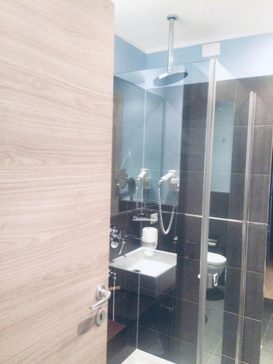 Bathroom 4, Mansio Residence Hotel, Cagliari