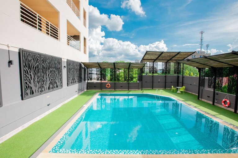 Sport & Beauty 5, The Royal River Hotel, Dusit