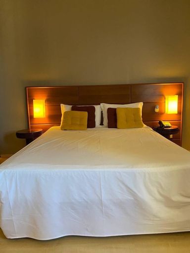 Bedroom 2, Apart-Hotel Prinz, Joinvile