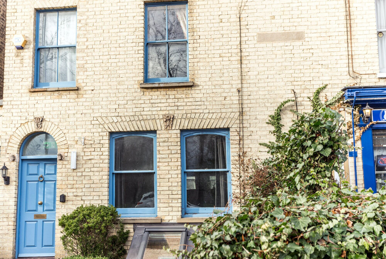 Exterior & Views, The River Cam Place - Enchanting 6BDR Home next to River Cam, Cambridgeshire