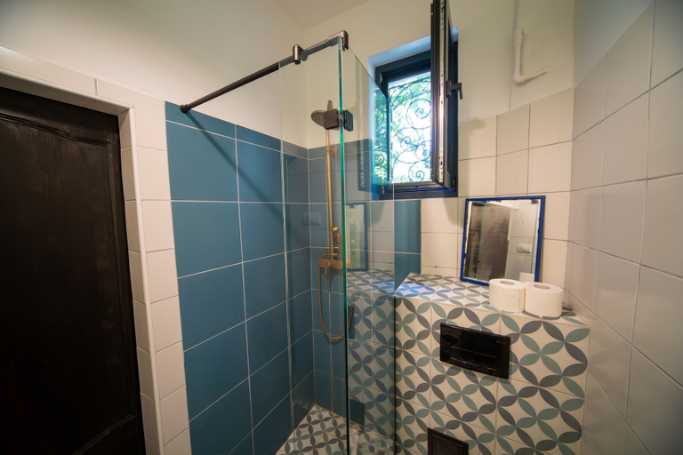 Bathroom 3, Stunning Studio Apartment in Beograd, Serbia, Belgrade