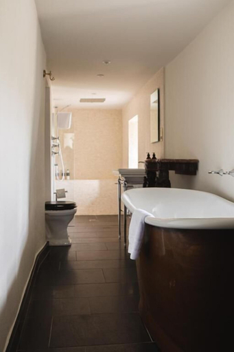 Bathroom 4, Mingary Castle - Restaurant with Rooms, Highland