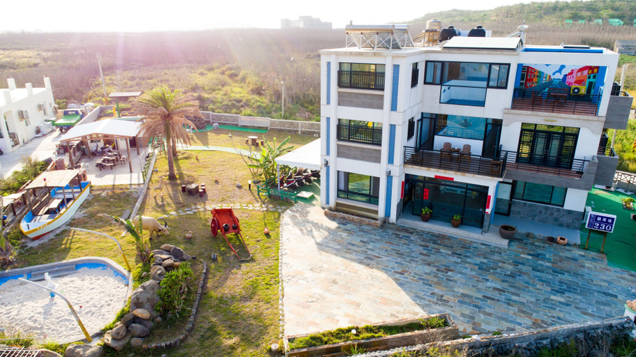 Exterior & Views 1, Big Fish House, Penghu