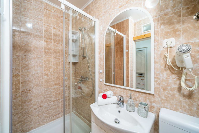 Bathroom 4, Apartment Santa, Dubrovnik
