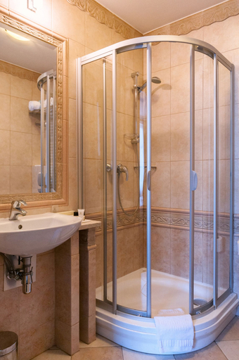 Bathroom 4, Hotel Włoski, Poznań City