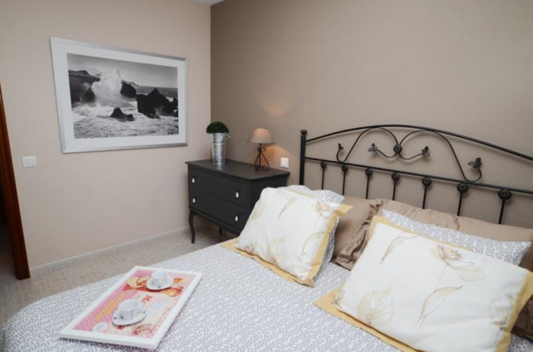 Bedroom 2, 106305 - Apartment in Isla, Cantabria