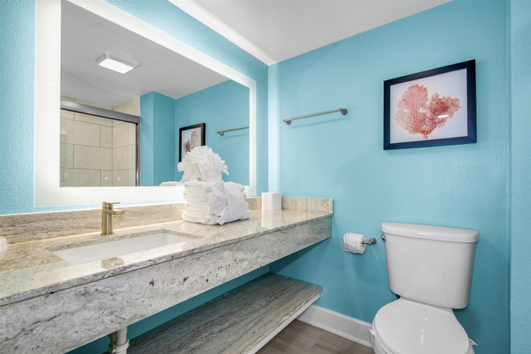 Bathroom 3, Grand Cayman by Escape, Horry