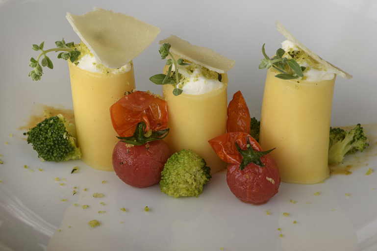 Food & Drinks 7