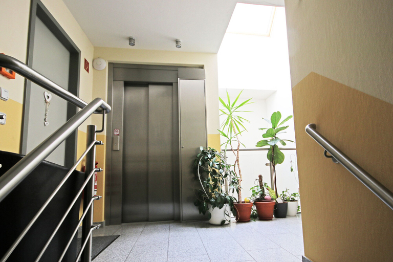 Others 5, Hotel Zittauer Hof, Görlitz