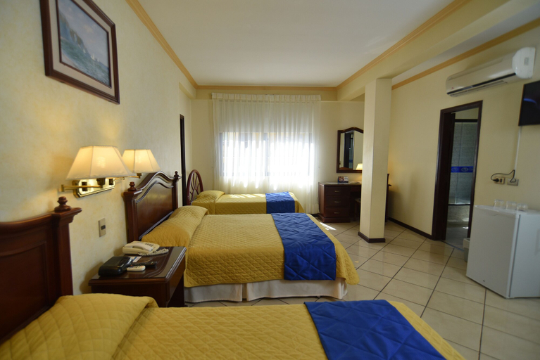 Bedroom 4, Hotel Continental Park, Andrés Ibáñez