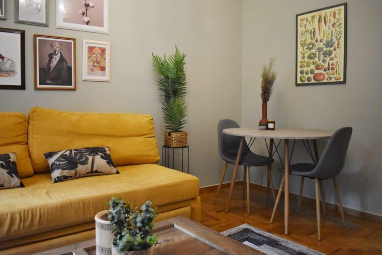 Others 5, Vintage Apartment, Attica