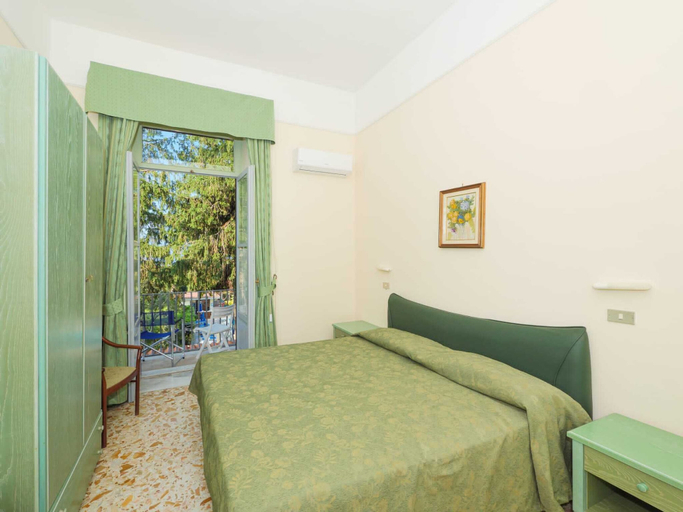 Bedroom 3, Hotel delle Palme, Napoli