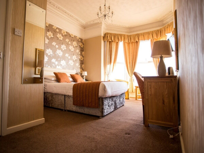Bedroom 3, Furzedown Hotel, Norfolk