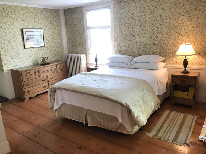 Bedroom 3, Colonel Williams Inn, Windham
