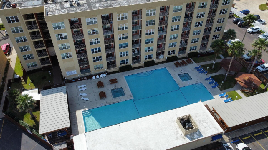 Exterior & Views 2, Gulfview #403, Cameron