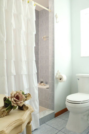 Bathroom 4, Crystal River Lullaby B&B, Citrus