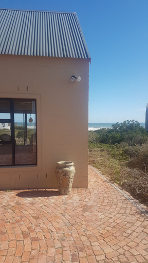 Exterior & Views, West Coast Seaside Getaway, West Coast