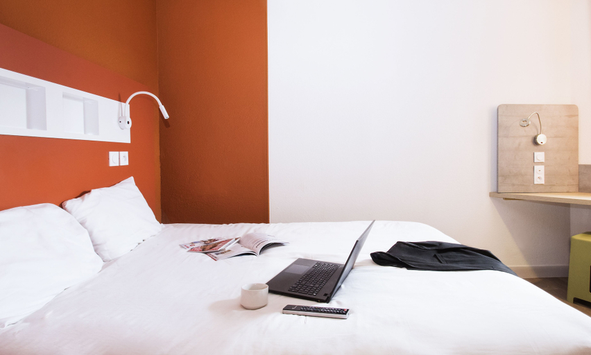 Bedroom 3, Ibis Budget Saint-Genis-Pouilly Genève, Ain
