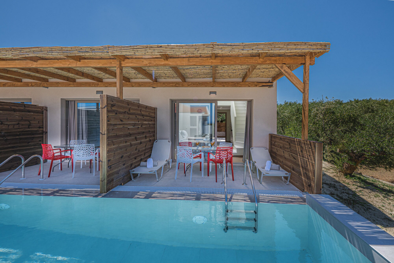 Sport & Beauty 1, Kozanos Suites with Private Pool, Ionian Islands