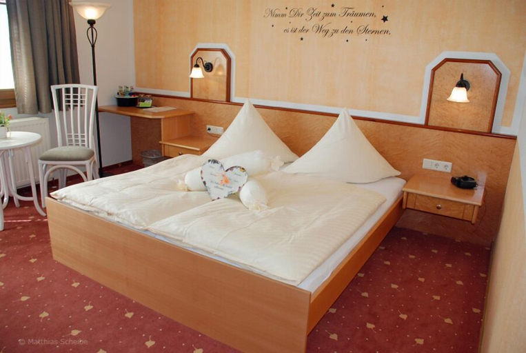 Bedroom 4, Hotel und Restaurant Birkenhof, Vorpommern-Rügen