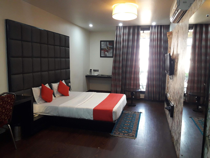 Bedroom 3, Jalsa inn, Bhopal
