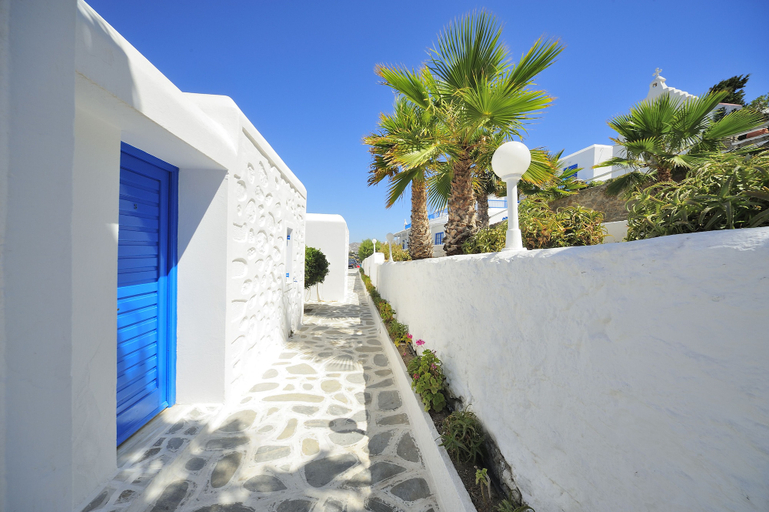 Exterior & Views 2, Mykonos Beach Hotel, South Aegean