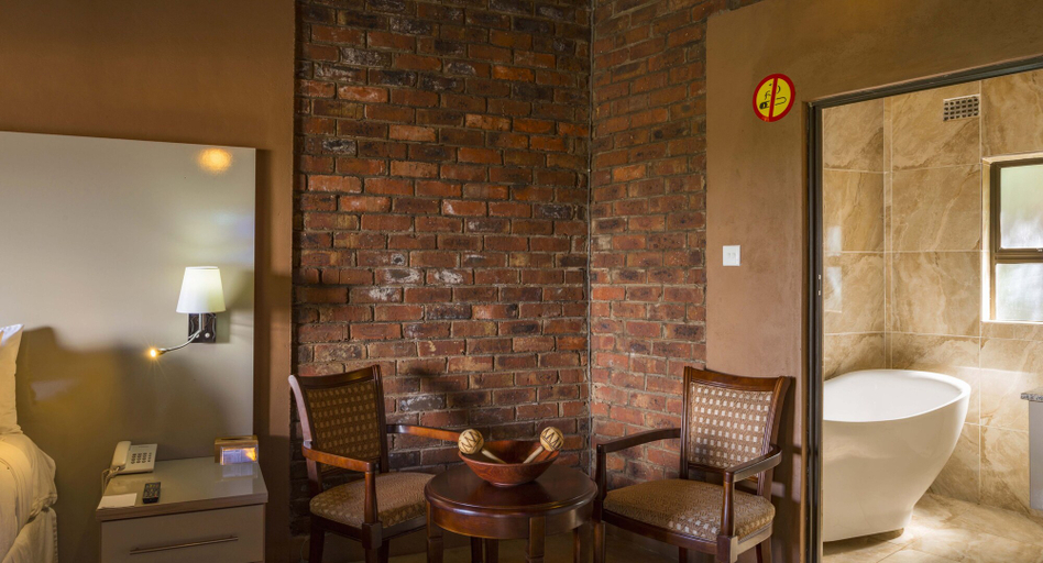 Bathroom 5, Manna Resorts, Harare