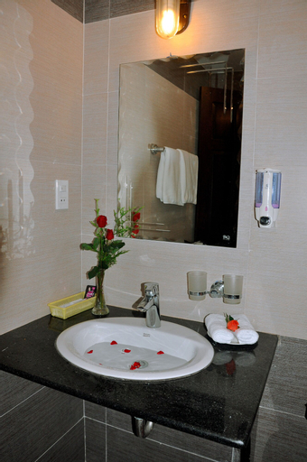 Bedroom 4, Thai Binh Hotel 2, Huế