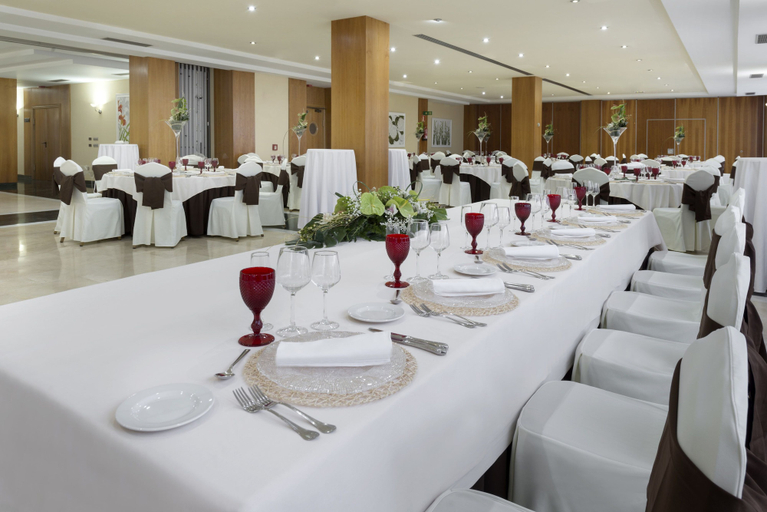Food & Drinks 5, Elba Vecindario Aeropuerto Business & Convention Hotel, Las Palmas
