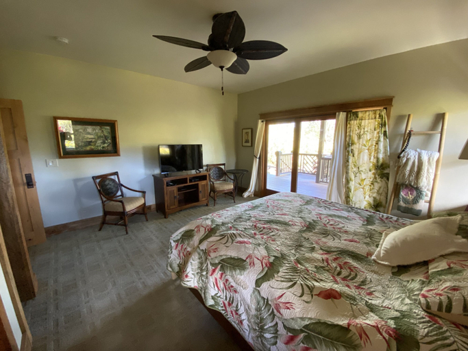 Bedroom 2, Volcano Rainforest Lodge, Hawaii