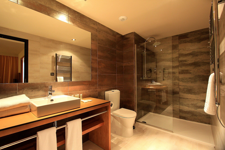 Bathroom 5, Protur Palmeras Playa Hotel - All Inclusive, Baleares