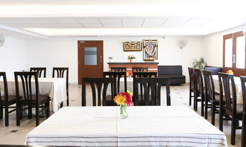 Food & Drinks 5, Treebo Premium Askhaya Mahal Inn, Mysore
