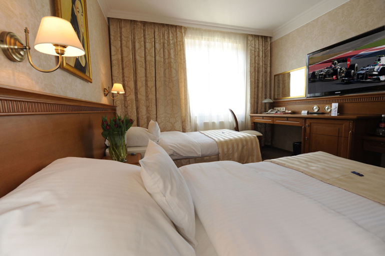 Bedroom 3, Hotel Włoski, Poznań City