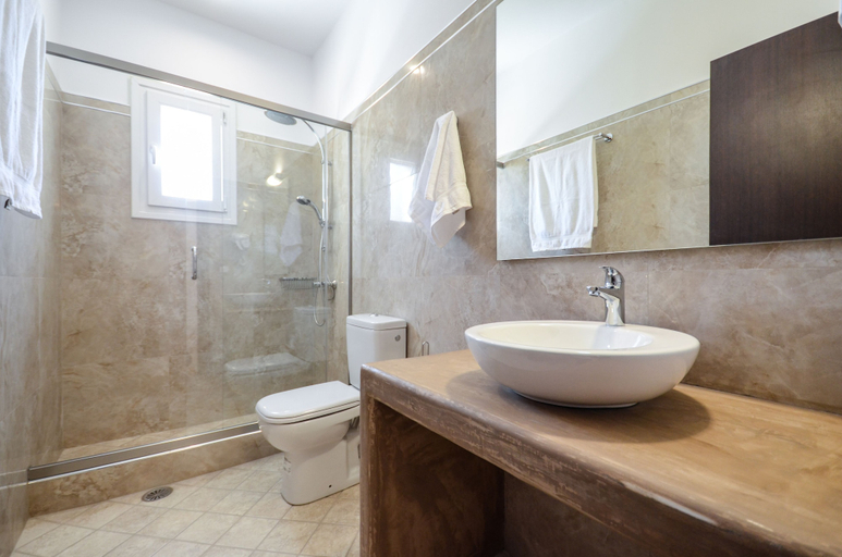 Bathroom 4, Naxos Luxury Villas, South Aegean