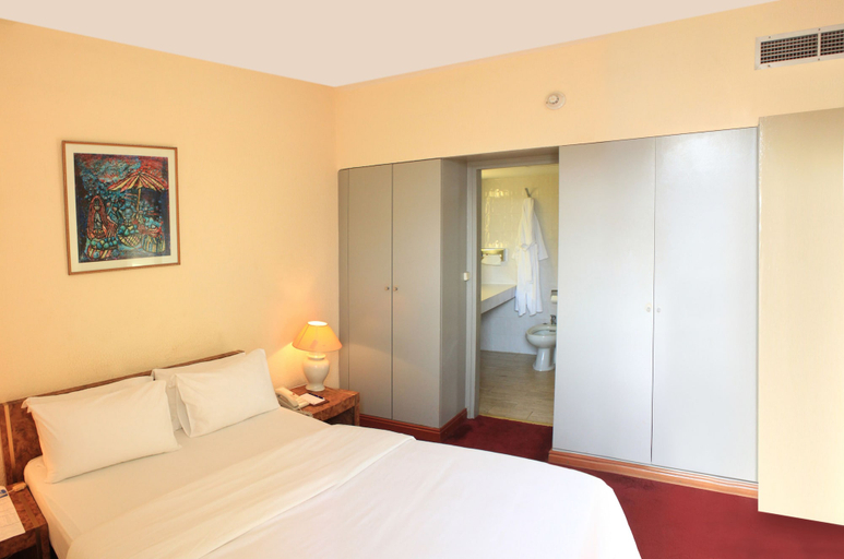 Bedroom 3, Hotel Mont Fébé, Mfoundi