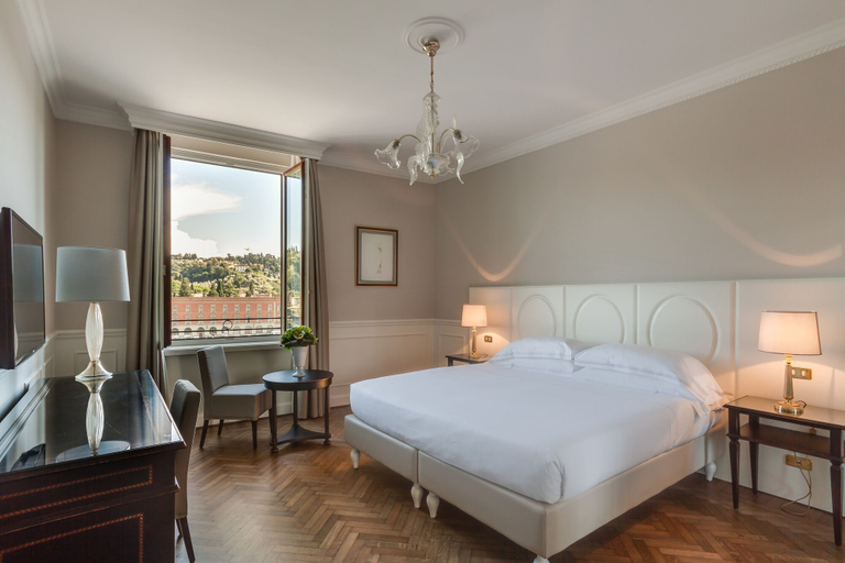 Bedroom 3, Plaza Hotel Lucchesi, Florence