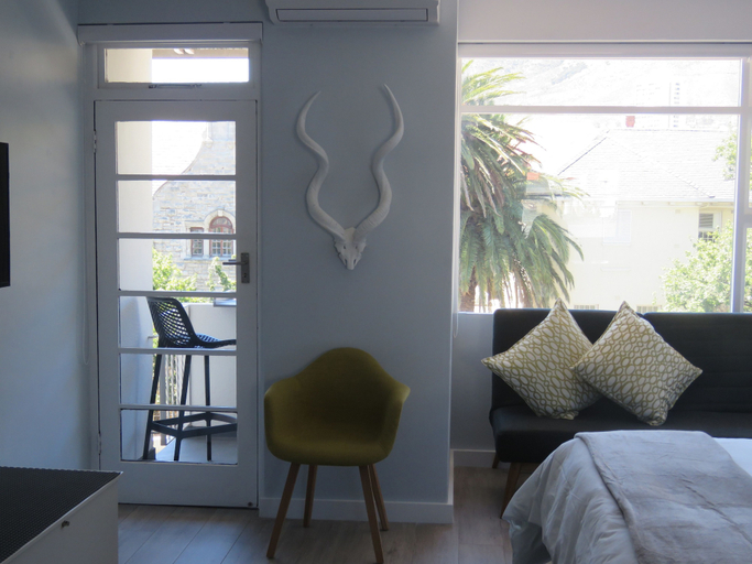 Others 5, Oranjehof Studios, City of Cape Town