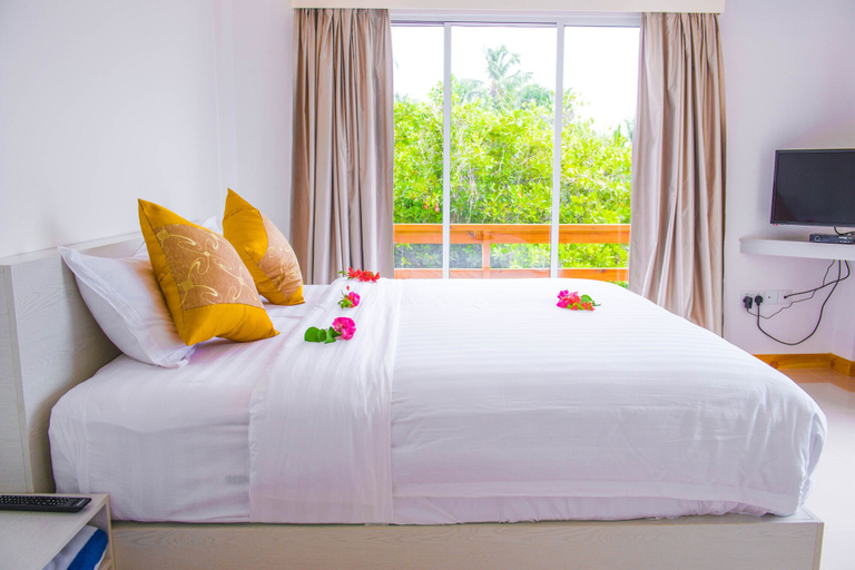 Bedroom 3, Xen Midu