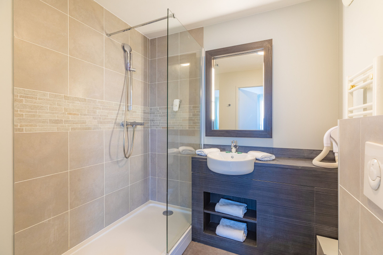 Bathroom 4, Appart'City Confort Montpellier Ovalie 2, Hérault