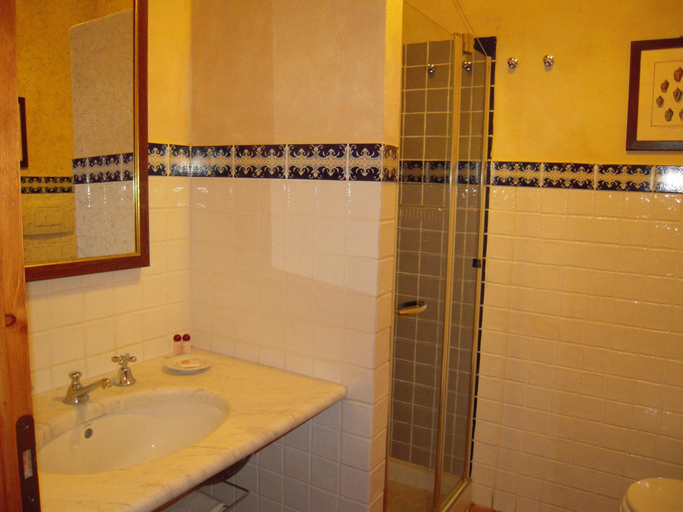 Bathroom 5, Palazzo al Torrione, Siena