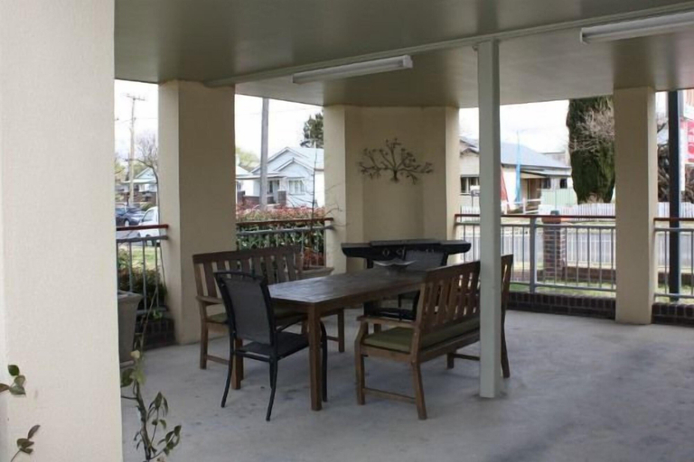 Others 5, Elite Motor Inn, Armidale Dumaresq