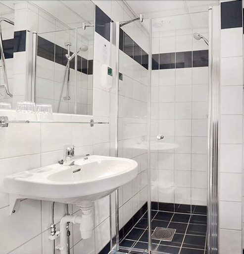 Bathroom 5, Hurdalsjøen Hotell & Spa, Hurdal