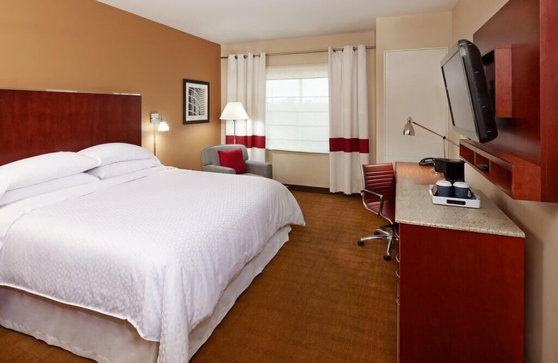 Bedroom 4, Four Points by Sheraton Houston Hobby Airport, Houston