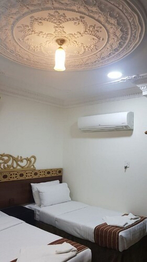 Bedroom 4, Al Tawfiq Plaza Hotel, Makkah
