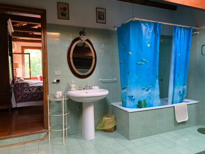 Bathroom 5, Villa Gradenigo, Treviso