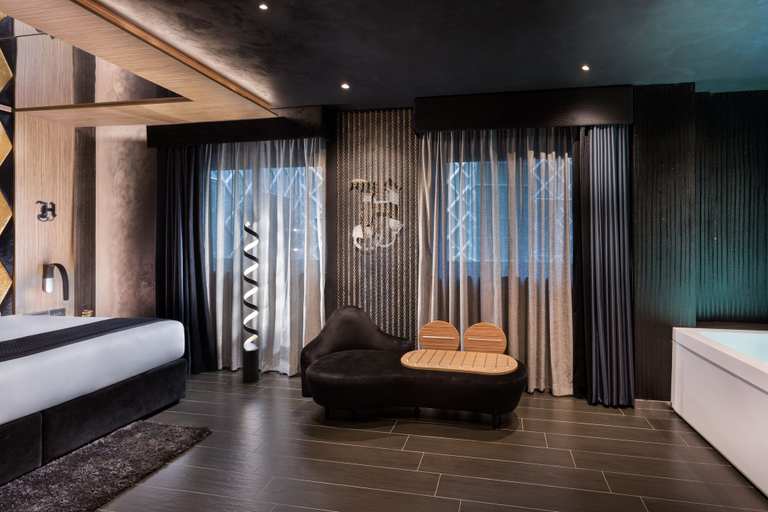 Bedroom 4, H Hotel, St Julian's