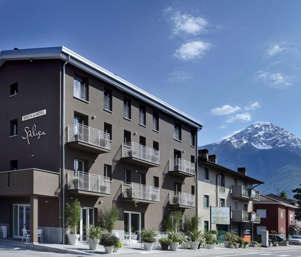 Spluga Sosta & Hotel, Sondrio