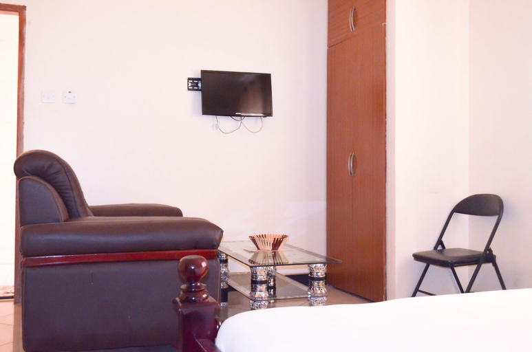 Others 5, Hotel Eleanorah, Jinja